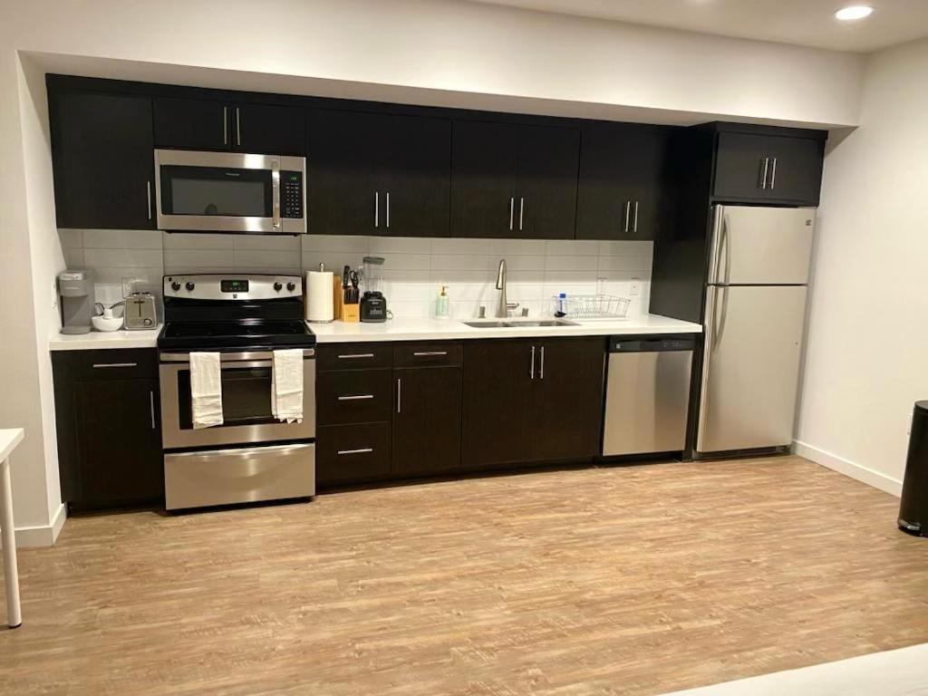 Studios Universal 10 Min Drive Free Parking And Wifi Лос-Анджелес Экстерьер фото