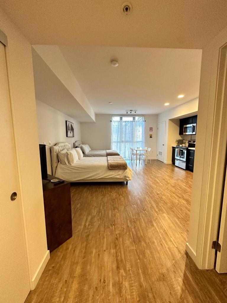 Studios Universal 10 Min Drive Free Parking And Wifi Лос-Анджелес Экстерьер фото